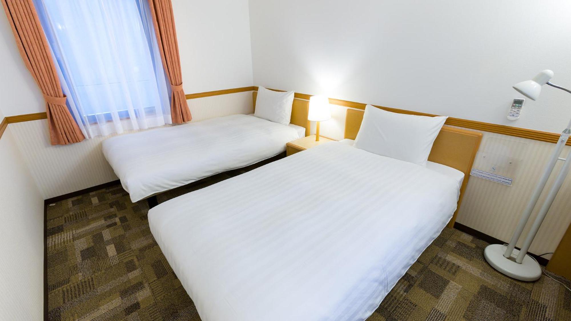 Toyoko Inn Fukuyama-Eki Shinkansen Minami-Guchi Bilik gambar