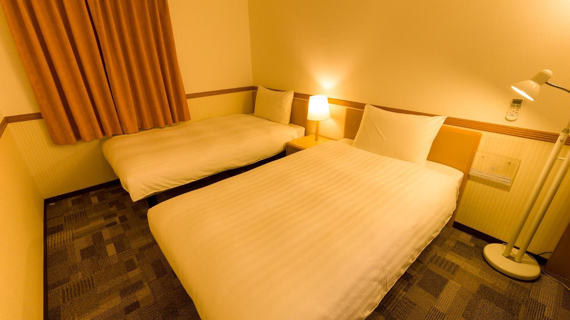 Toyoko Inn Fukuyama-Eki Shinkansen Minami-Guchi Bilik gambar